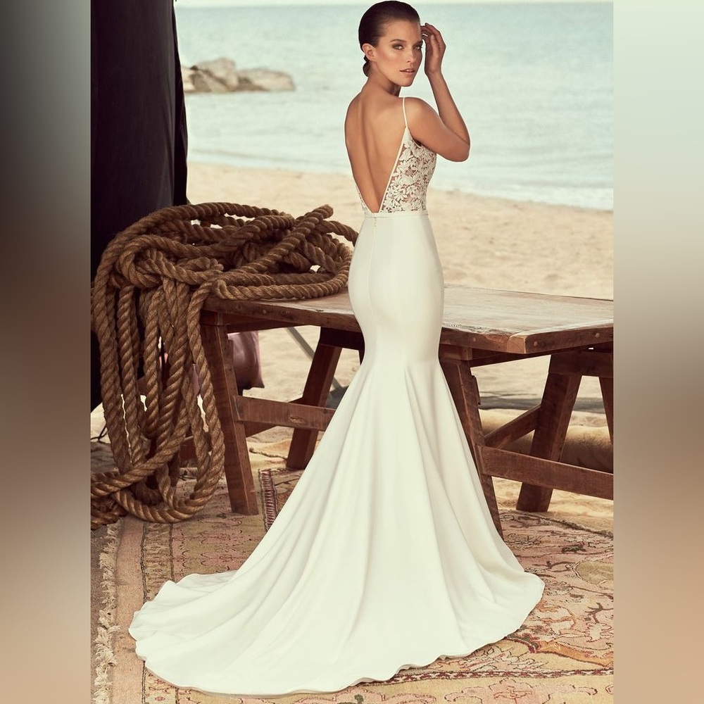 Mikaella Bridal Gown Style #2190